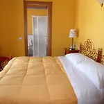 Cascina Gardina Bed & Breakfast Castellero