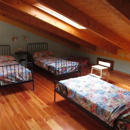 Cascina Gardina Bed & Breakfast 3*