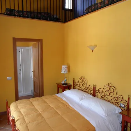 Cascina Gardina Bed & Breakfast Castellero