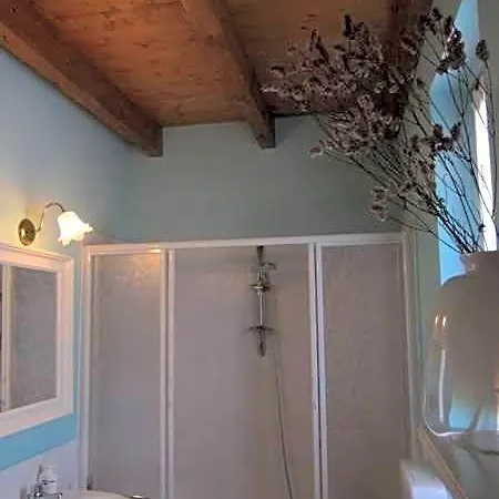 לינה וארוחת בוקר Cascina Gardina Castellero