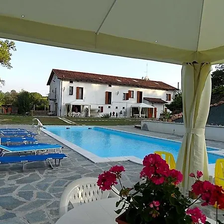 Cascina Gardina 3*